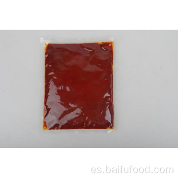 Parte inferior de sopa de tomate material de fondo de olla pequeña caliente